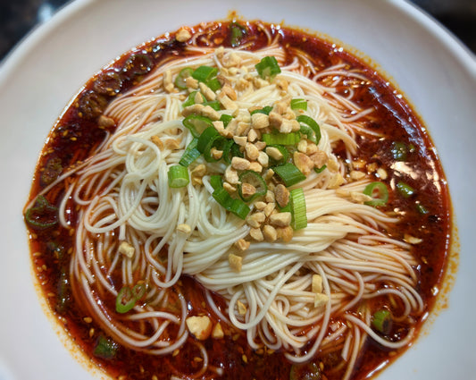 红油小面家庭套餐（买四送一）