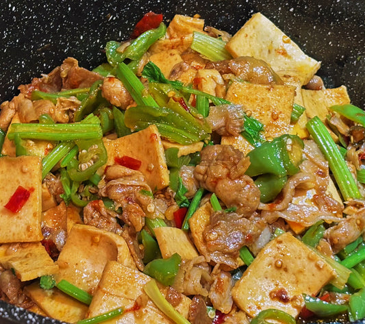 素干小炒五花肉